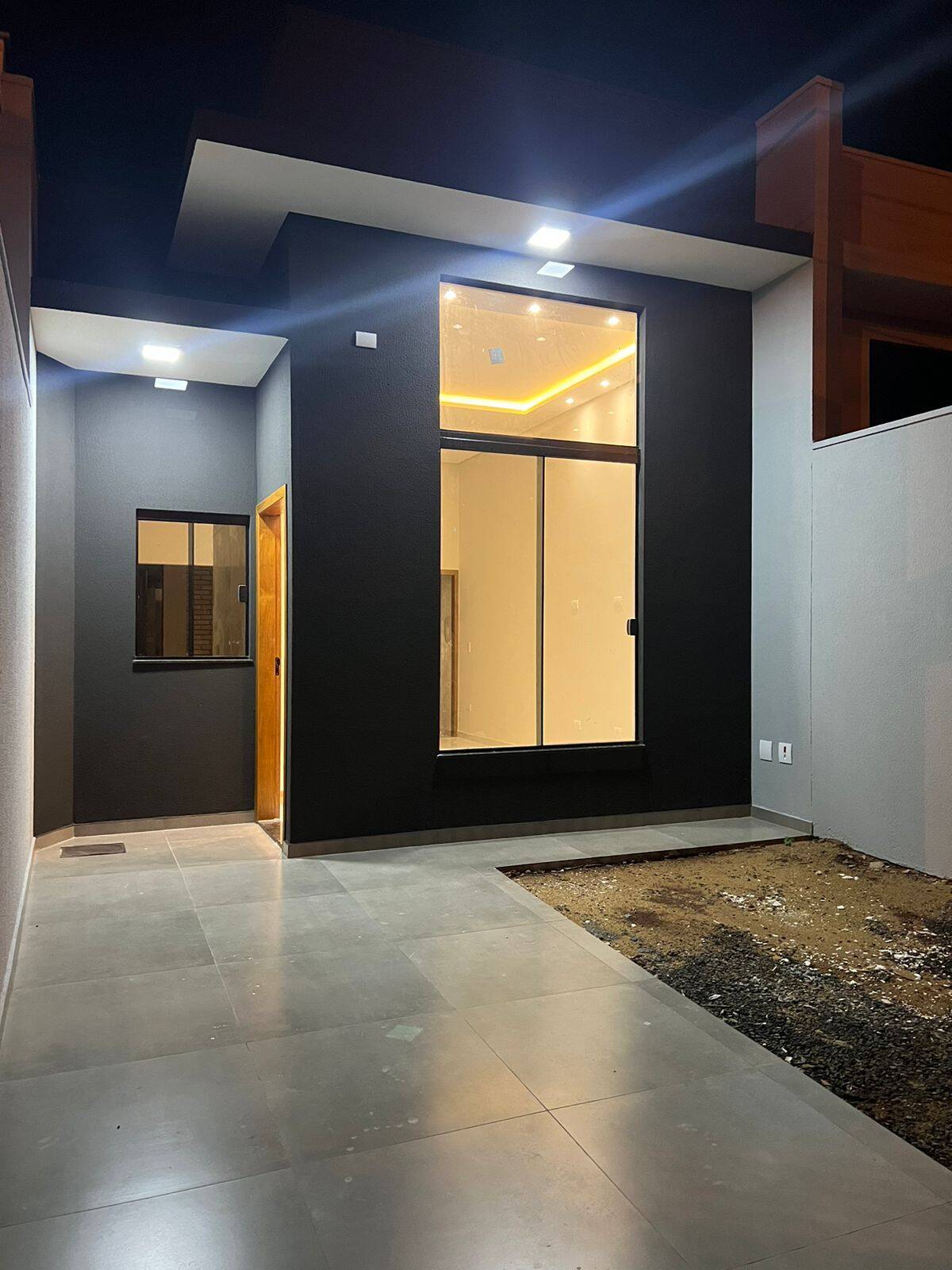 #W.112410C - Casa para Venda em Londrina - PR