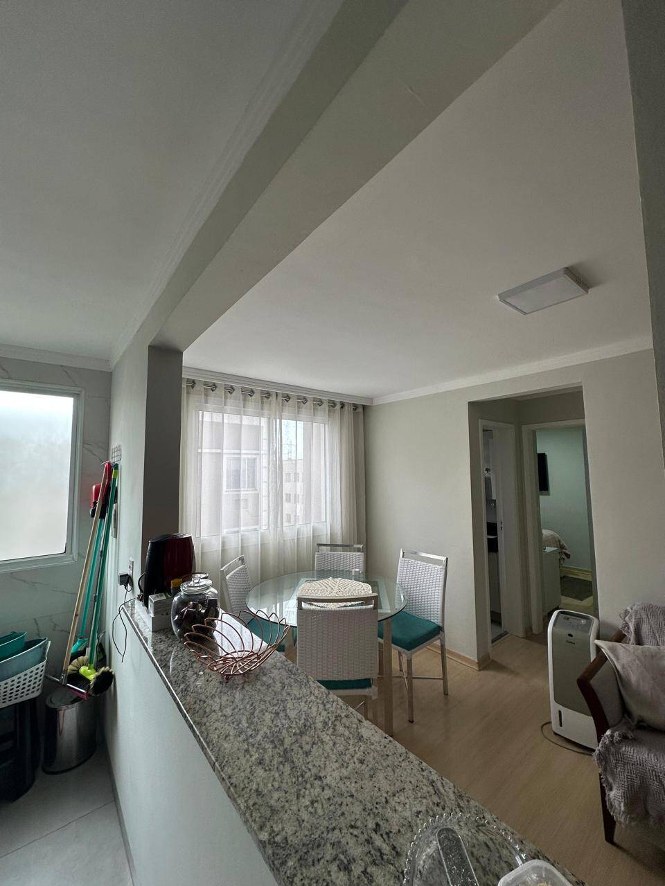 #M.040625A - Apartamento para Venda em Londrina - PR