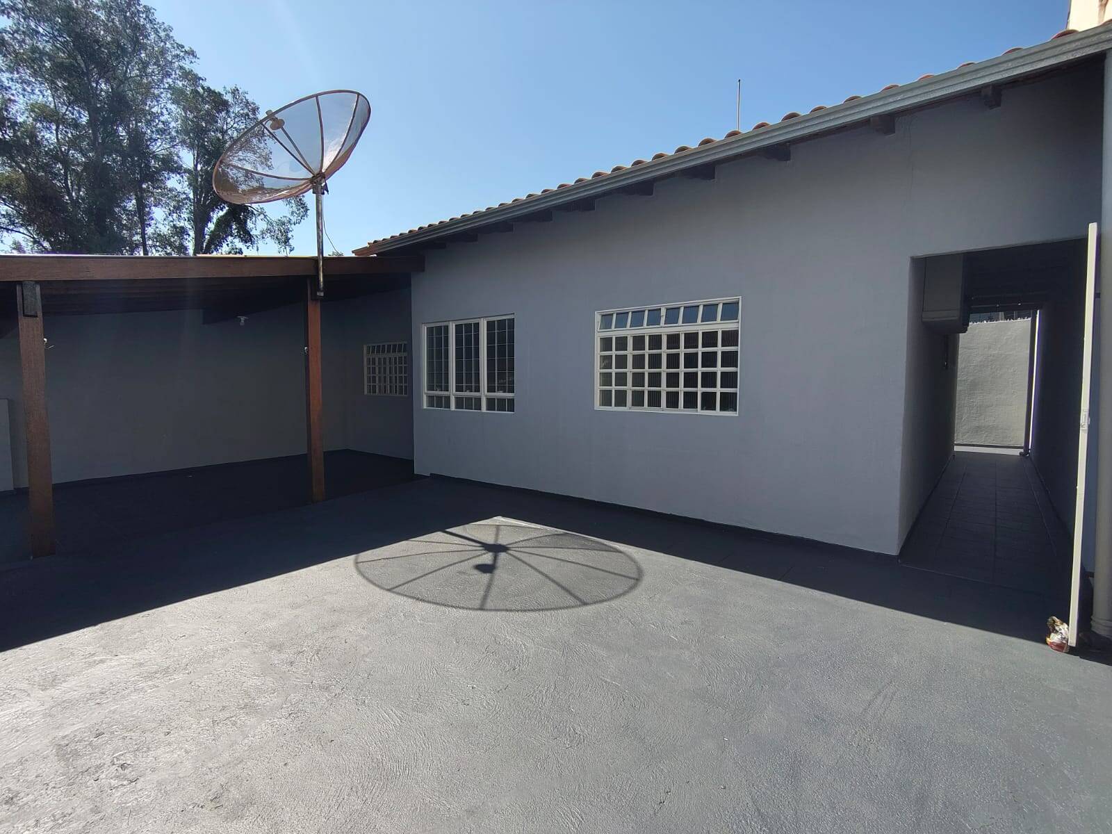 #W.050825C - Casa para Venda em Londrina - PR