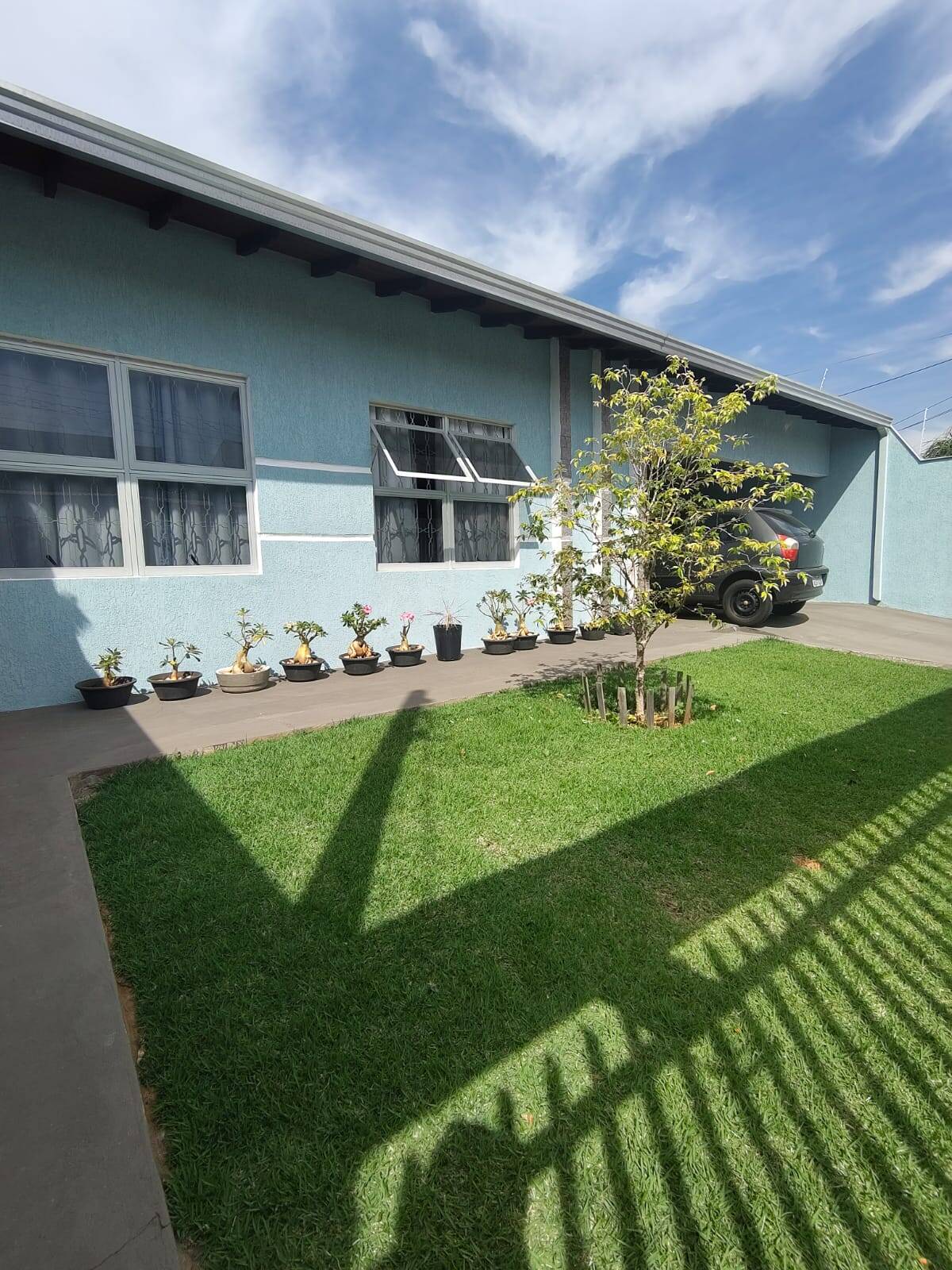 #W.140825C - Casa para Venda em Londrina - PR