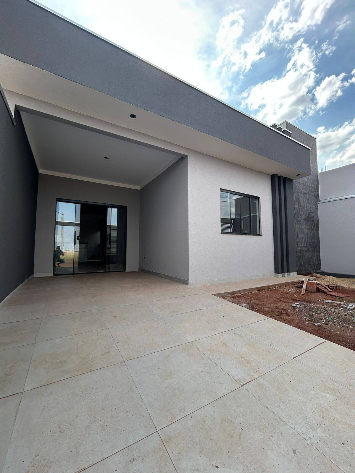 #M.100226C - Casa para Venda em Cambé - PR