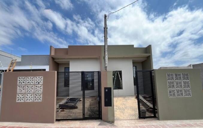 #W.420326C - Casa para Venda em Londrina - PR