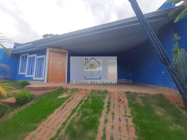 #W.182402C - Casa para Venda em Londrina - PR