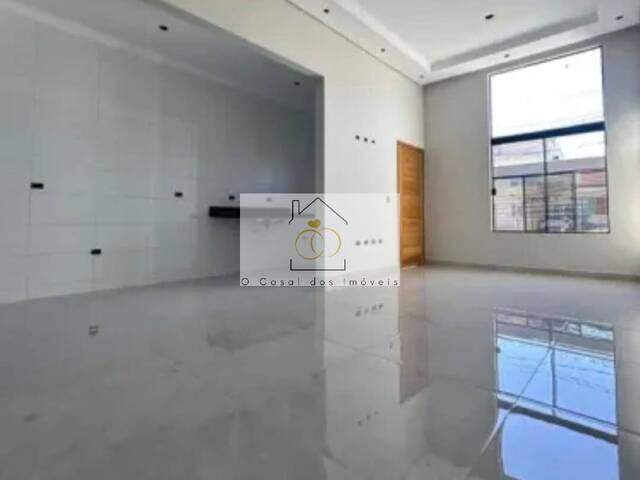 #W.162408C - Casa para Venda em Londrina - PR