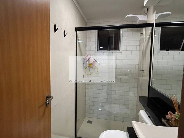 Apartamento para Venda em Londrina - 4