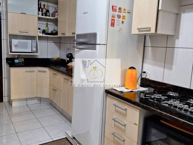 Apartamento para Venda em Londrina - 4