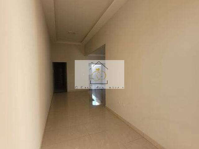 Casa para Venda em Londrina - 3