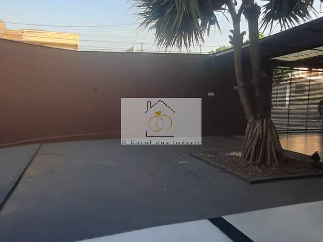 #W.302410C - Casa para Venda em Londrina - PR