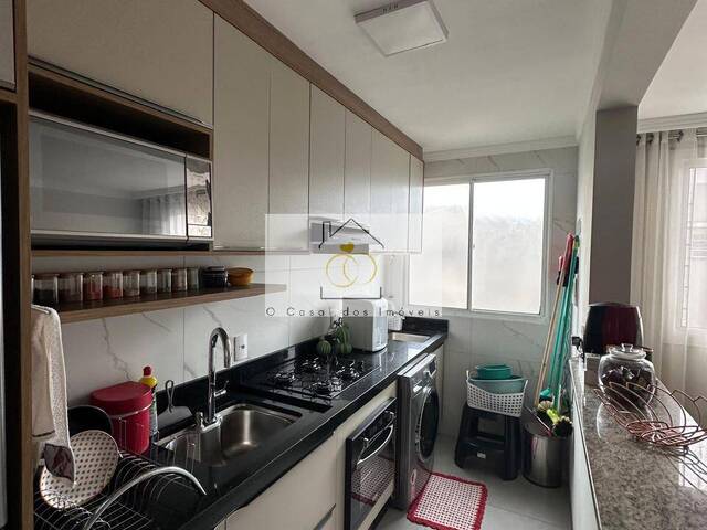 #M.040625A - Apartamento para Venda em Londrina - PR
