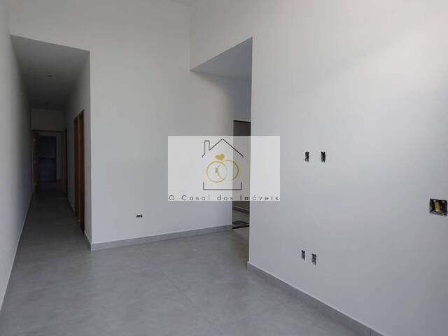 #W.320425C - Casa para Venda em Londrina - PR - 3
