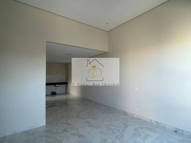 #M.080725C - Casa para Venda em Londrina - PR - 2