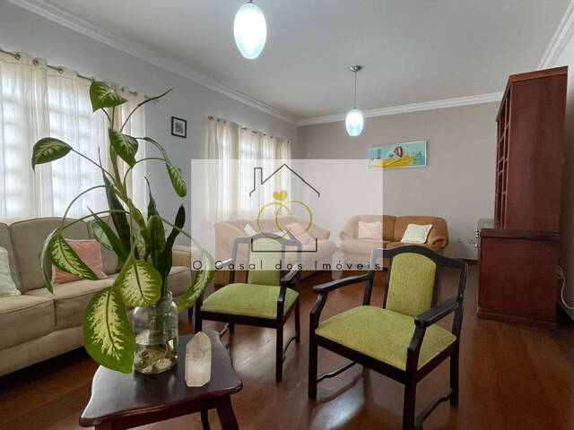 #W.060825C - Casa para Venda em Londrina - PR - 2