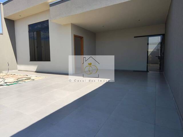 #W.090825C - Casa para Venda em Londrina - PR - 1