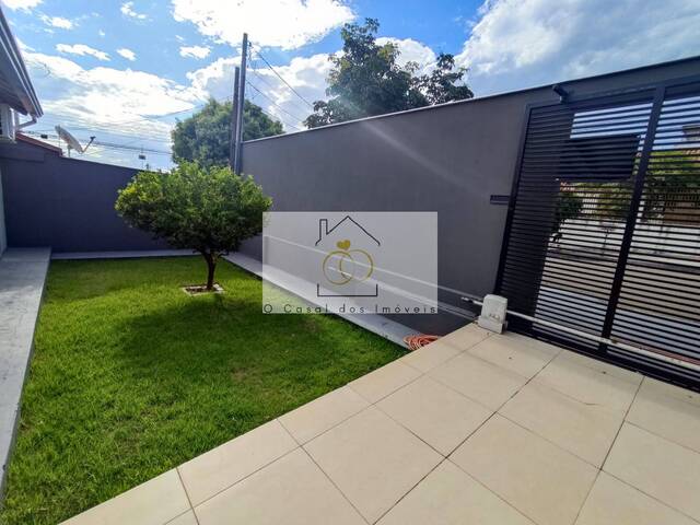#W.080925C - Casa para Venda em Londrina - PR - 2