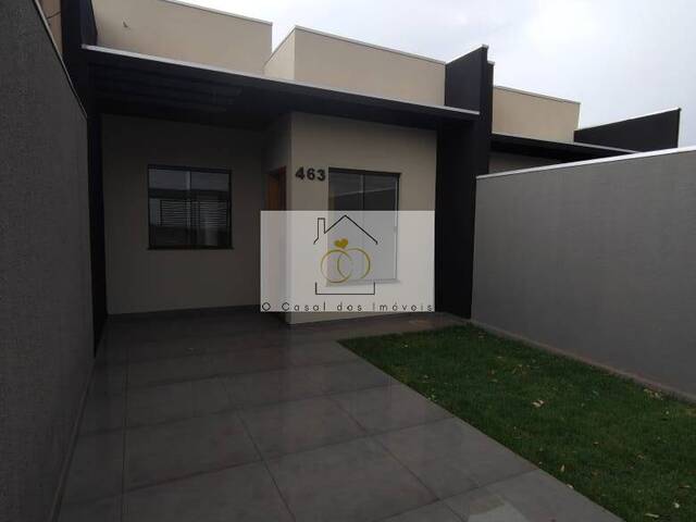 #W.021025C - Casa para Venda em Londrina - PR - 2