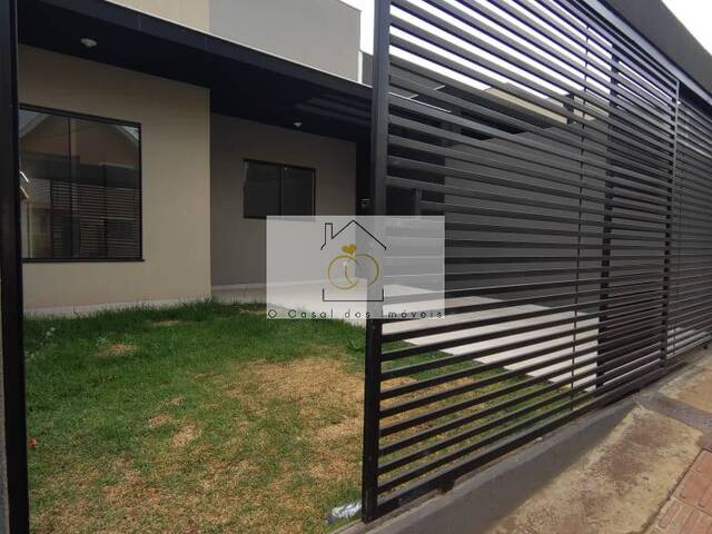 #W.031025C - Casa para Venda em Londrina - PR - 1