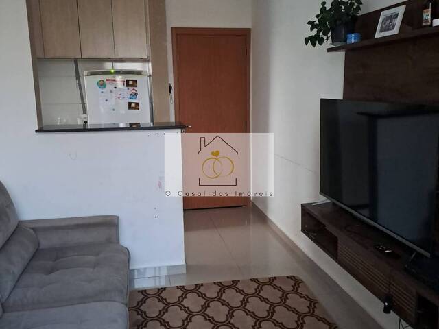 #M.131025A - Apartamento para Venda em Londrina - PR - 2