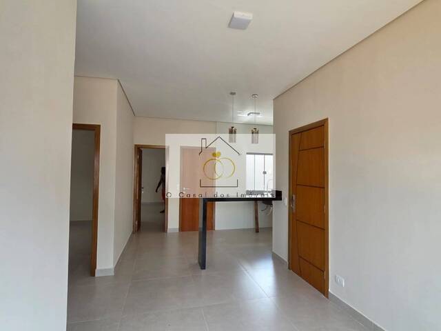 #W.111125.C - Casa para Venda em Londrina - PR - 2