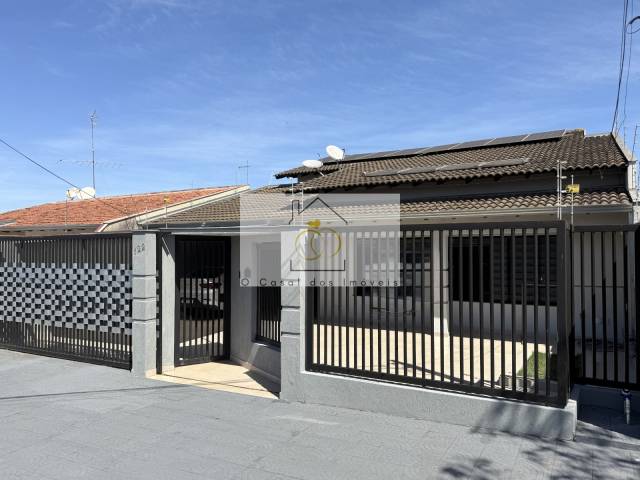 #W.080126C - Casa para Venda em Londrina - PR - 2