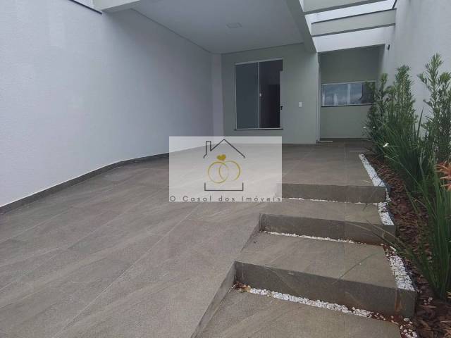#W.120126C - Casa para Venda em Londrina - PR - 2
