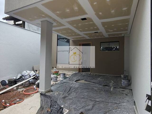 #W.120326C - Casa para Venda em Londrina - PR - 2