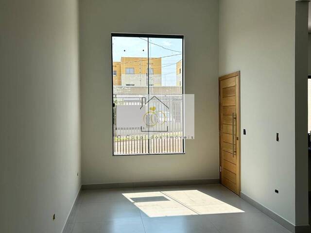 #W.170326C - Casa para Venda em Londrina - PR - 2