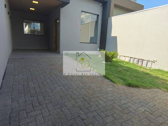 #W.190326C - Casa para Venda em Londrina - PR - 1