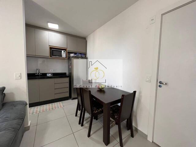 Apartamento para Venda em Londrina - 5