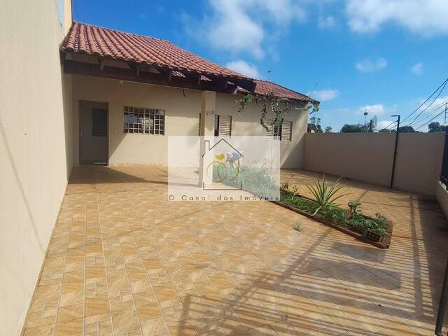 #W.070426C - Casa para Venda em Londrina - PR - 2