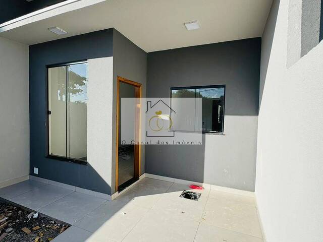 #M.090426C - Casa para Venda em Londrina - PR - 2