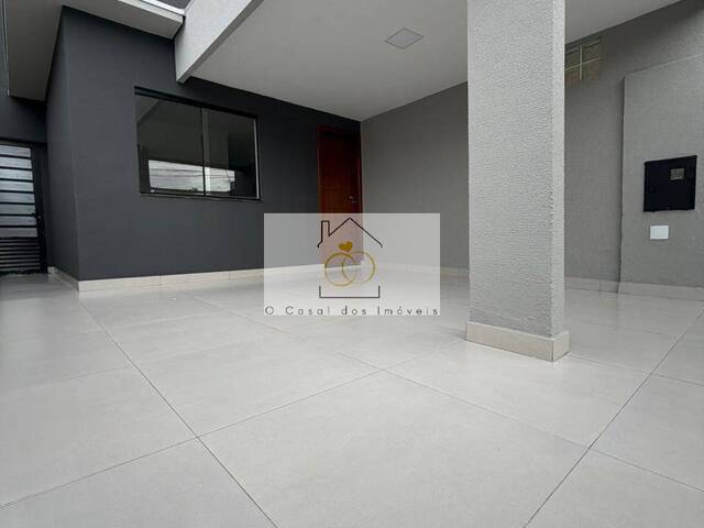 #M.230526C - Casa para Venda em Londrina - PR - 2