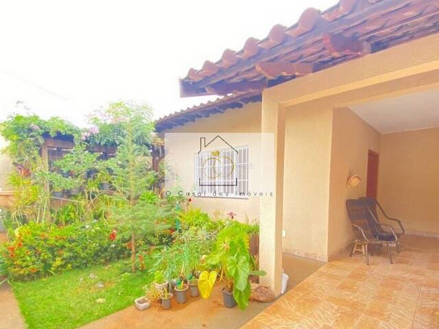 #W.280526C - Casa para Venda em Londrina - PR - 2